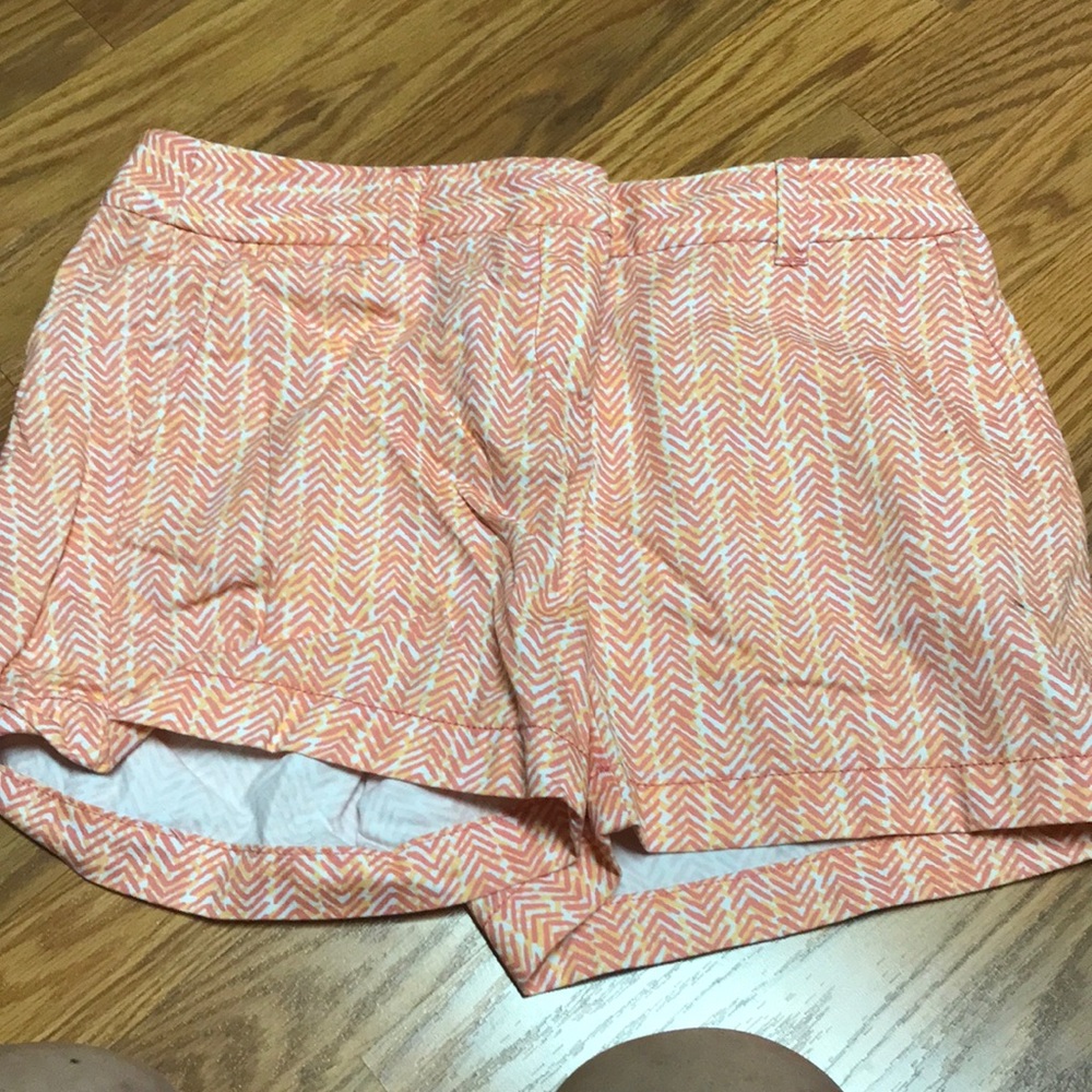 Ann Taylor Loft pink/white/coral chevron print.